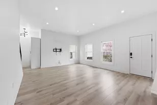 1102 Summit St, Columbus, OH 43201 - Photo 10