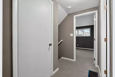 4232 Mayflower Boulevard, Columbus, OH 43213 - Photo 16
