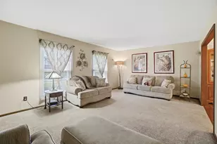 1800 Lakehill Ct, Columbus, OH 43229 - Photo 4