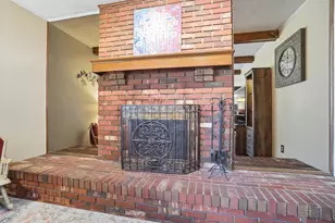 1800 Lakehill Ct, Columbus, OH 43229 - Photo 10