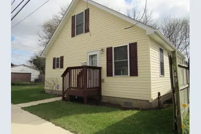 153 E Water Street, Circleville, OH 43113 - Photo 2