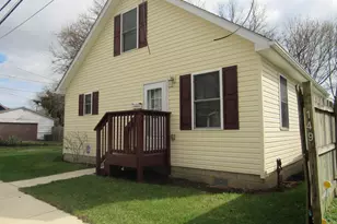 153 E Water St, Circleville, OH 43113 - Photo 2