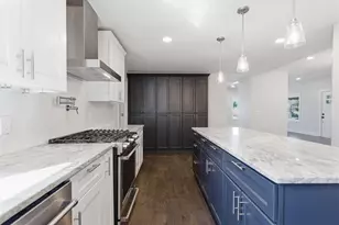 667 E College Ave, Westerville, OH 43081 - Photo 20