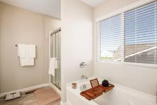 8154 Cherry Birch Dr, Tipp City, OH 45371 - Photo 20