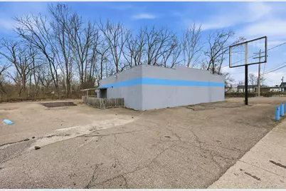 606 W Church Street, Newark, OH 43055 - Photo 2