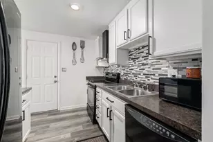 2562 Red Rock Blvd, Grove City, OH 43123 - Photo 16