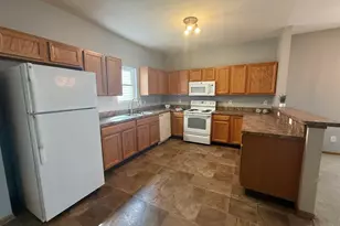 731 Swanson St, Delaware, OH 43015 - Photo 8