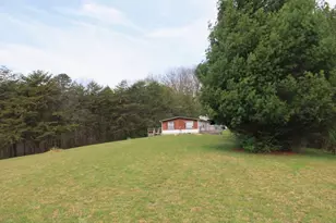 27284 State Route 180, Rockbridge, OH 43149 - Photo 20