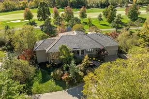 5794 St Anns Ct, Dublin, OH 43017 - Photo 2