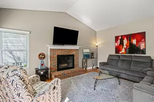 757 Summertree Ln, Westerville, OH 43081 - Photo 22