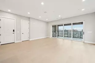 270 Dickenson St, Columbus, OH 43215 - Photo 20