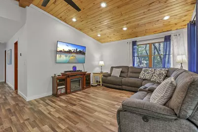 298 Tillamook Lane, Bremen, OH 43107 - Photo 8