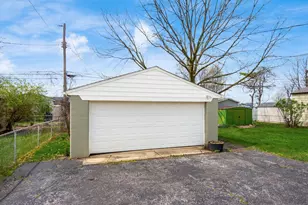 495 Lennox Ave, Columbus, OH 43228 - Photo 30