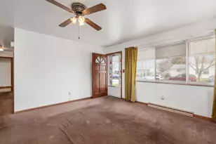 495 Lennox Ave, Columbus, OH 43228 - Photo 6