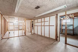 495 Lennox Ave, Columbus, OH 43228 - Photo 24