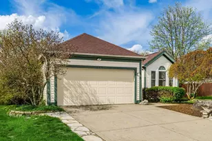 7520 Princeville Ct, Pickerington, OH 43147 - Photo 2