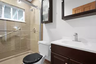 348 Darbyhurst Rd, Columbus, OH 43228 - Photo 20