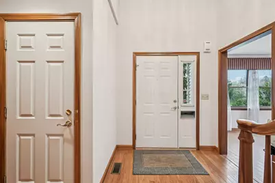 953 Hopewell Heights Drive, Heath, OH 43056 - Photo 2