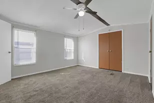 1100 Thornwood Dr SW, Heath, OH 43056 - Photo 16