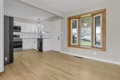 389 Deerfield Road, Columbus, OH 43228 - Photo 8