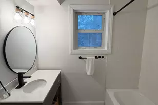 1946 Lehner Rd, Columbus, OH 43224 - Photo 10