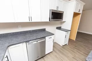 828 Terrace View Dr, Howard, OH 43028 - Photo 10