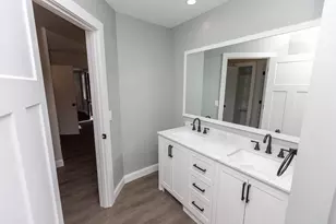 828 Terrace View Dr, Howard, OH 43028 - Photo 24