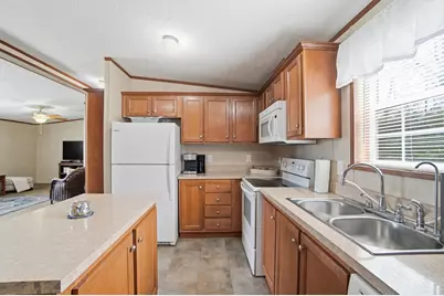 1100 Thornwood Drive SW #1007, Heath, OH 43056 - Photo 18