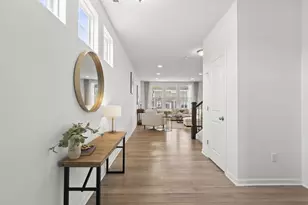 3864 Brody Dr, Grove City, OH 43123 - Photo 2