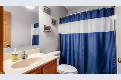 1521 W Quail Run Drive, Newark, OH 43055 - Photo 12