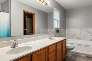 1521 W Quail Run Dr, Newark, OH 43055 - Photo 10