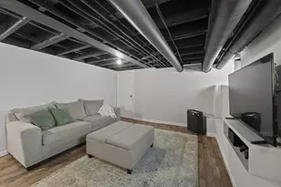 21 W 3rd Ave, Columbus, OH 43201 - Photo 26