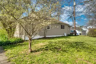 114 W 6th St, Lancaster, OH 43130 - Photo 8