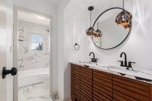 4818 Colonel Perry Dr, Columbus, OH 43229 - Photo 18