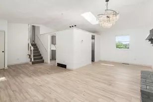 4818 Colonel Perry Dr, Columbus, OH 43229 - Photo 8