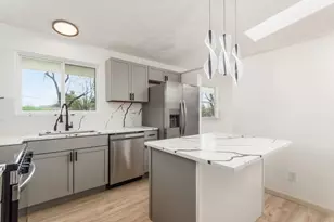 4818 Colonel Perry Dr, Columbus, OH 43229 - Photo 16