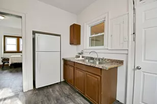 453 W Dickson Ave, Mansfield, OH 44903 - Photo 6