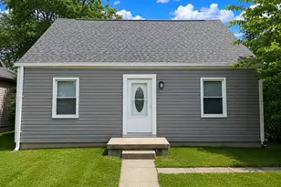 1078 E 19th Ave, Columbus, OH 43211 - Photo 1