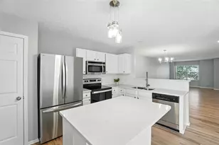 6001 Canyon Creek Dr, Dublin, OH 43016 - Photo 2