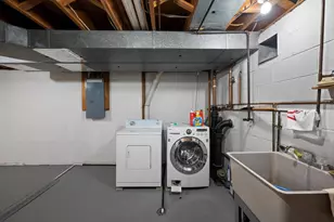 4319 Braunton Rd, Columbus, OH 43220 - Photo 30