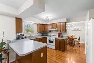 958 Windbourne St, Columbus, OH 43230 - Photo 16