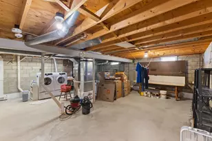 958 Windbourne St, Columbus, OH 43230 - Photo 40