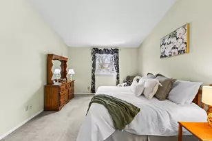 958 Windbourne St, Columbus, OH 43230 - Photo 24