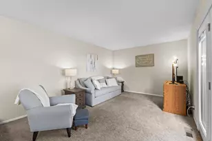 958 Windbourne St, Columbus, OH 43230 - Photo 6