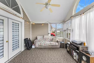 674 Hampton Woods Drive, Marion, OH 43302 - Photo 4
