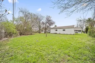 2414 Taymouth Rd, Columbus, OH 43229 - Photo 40
