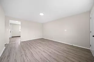 2414 Taymouth Rd, Columbus, OH 43229 - Photo 12