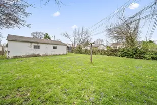 2414 Taymouth Rd, Columbus, OH 43229 - Photo 40