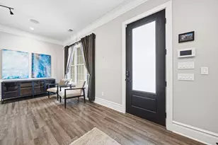 225 S Ohio Ave, Columbus, OH 43205 - Photo 4