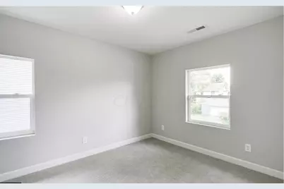 203 N Wheatland Avenue, Columbus, OH 43204 - Photo 10